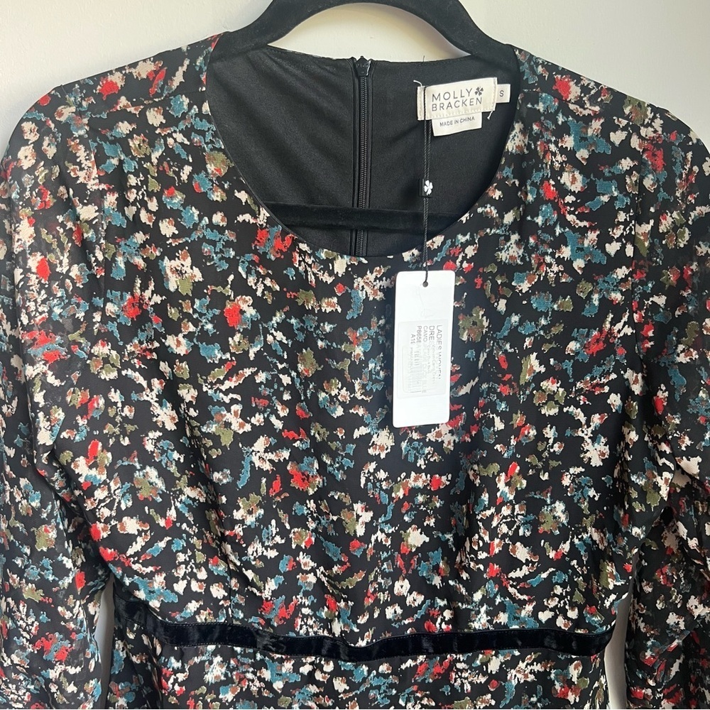 NWT Molly Bracken Dress with 3/4 Sleeves and Crew Neck - Small - Picture 4 of 16